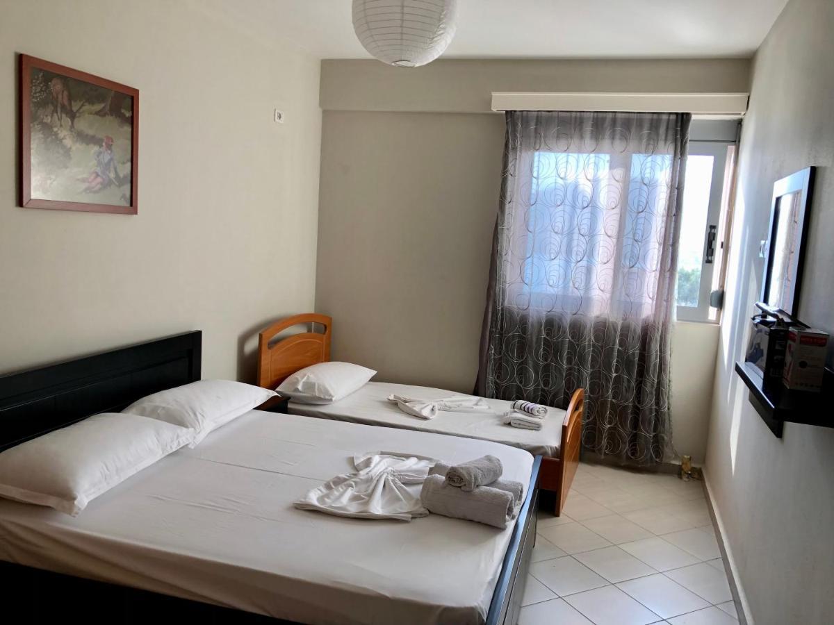 Lorenso Guest House Saranda Zewnętrze zdjęcie