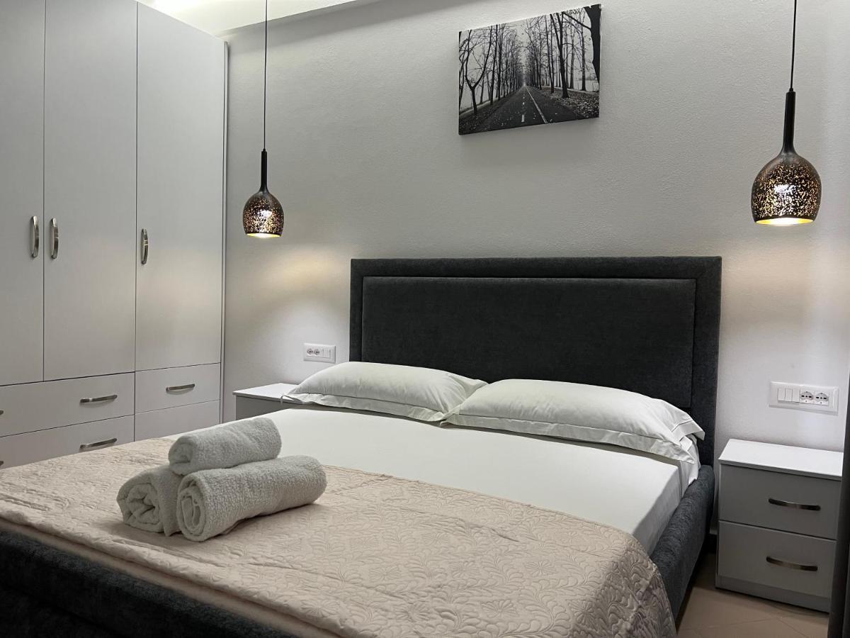 Lorenso Guest House Saranda Zewnętrze zdjęcie